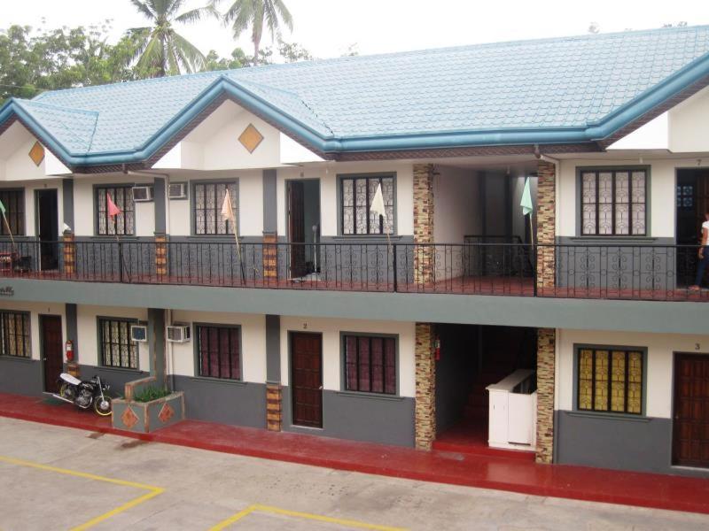 Jared Suites Upper Digos 外观 照片