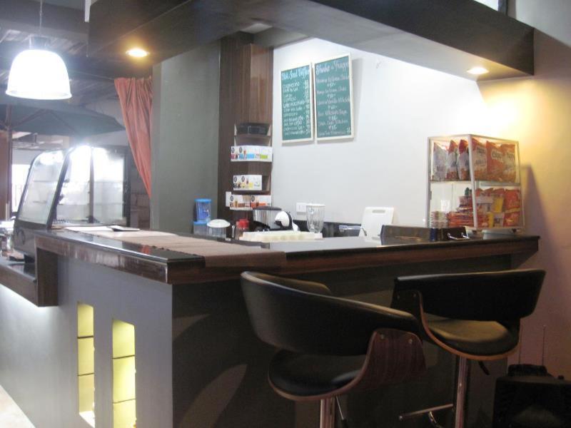 Jared Suites Upper Digos 外观 照片