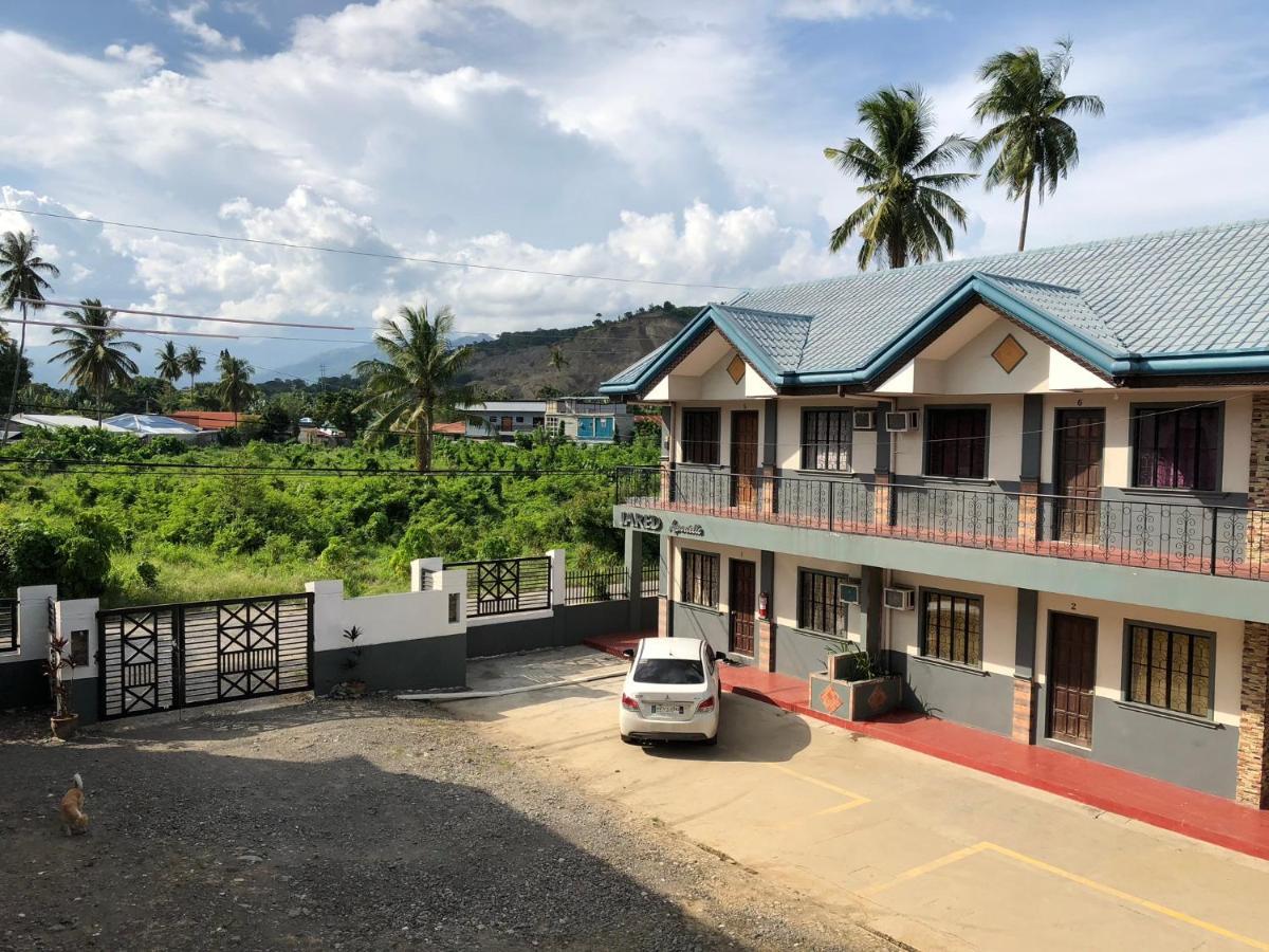 Jared Suites Upper Digos 外观 照片