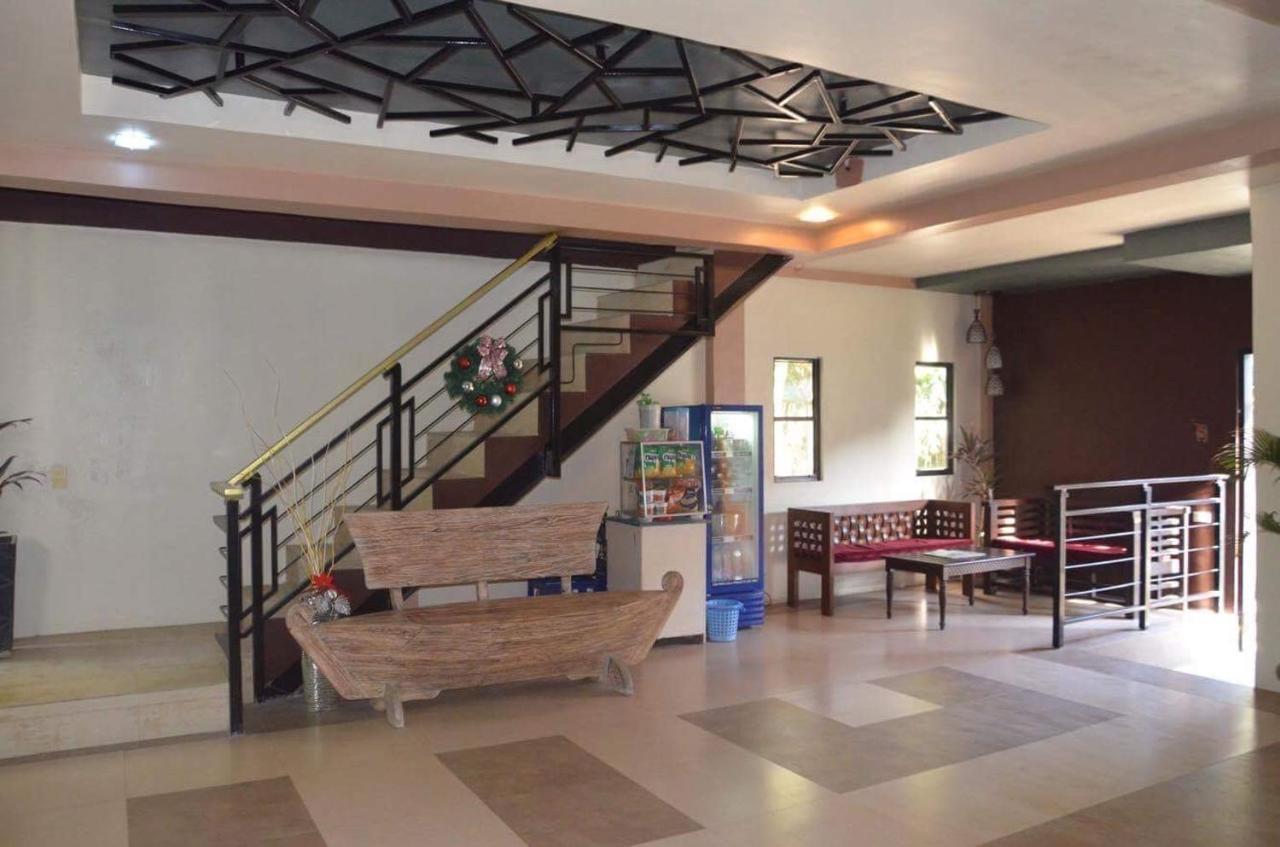 Jared Suites Upper Digos 外观 照片